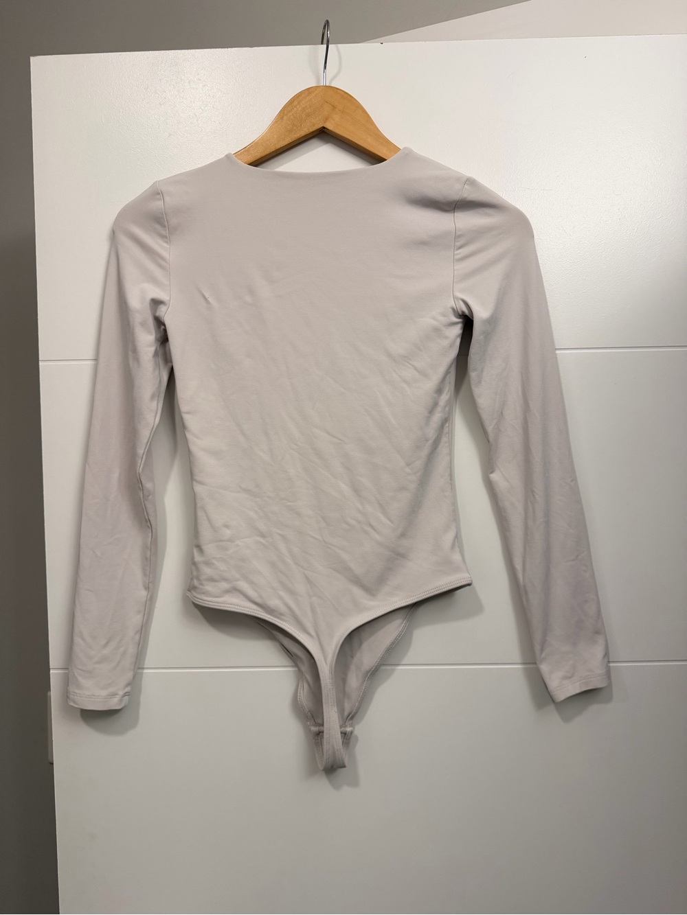 Babaton Contour Crew Neck Bodysuit - Picture 2 of 4